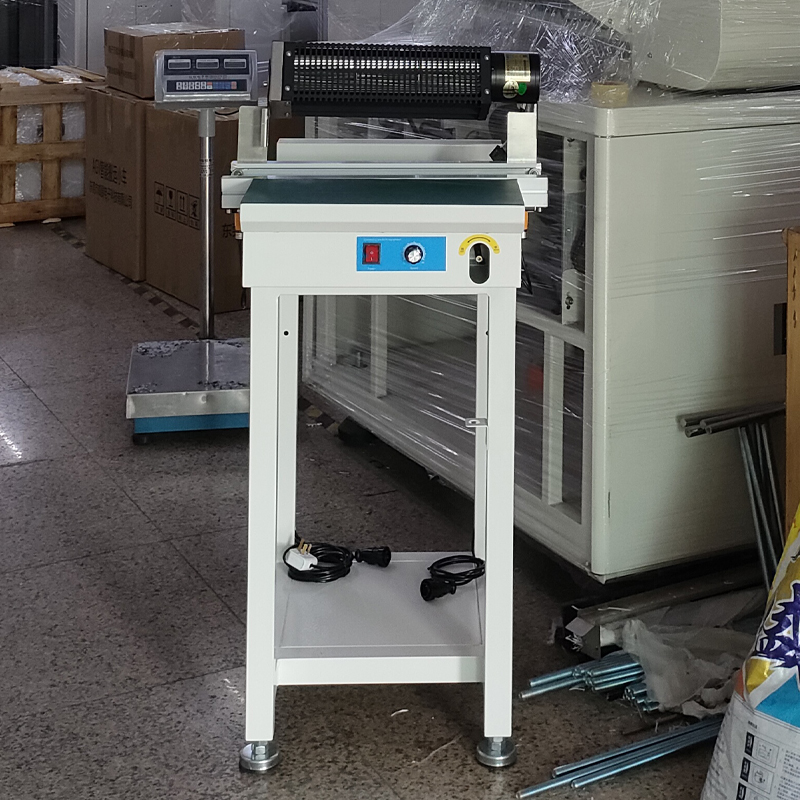 smt设备晟典接驳台